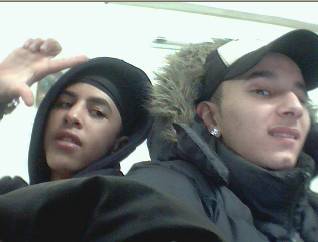 anas et amine hado khotiiiiiiiiiiiiii o shabi bzaaaaaaaaaaaf o 3ndi homa 3iniya